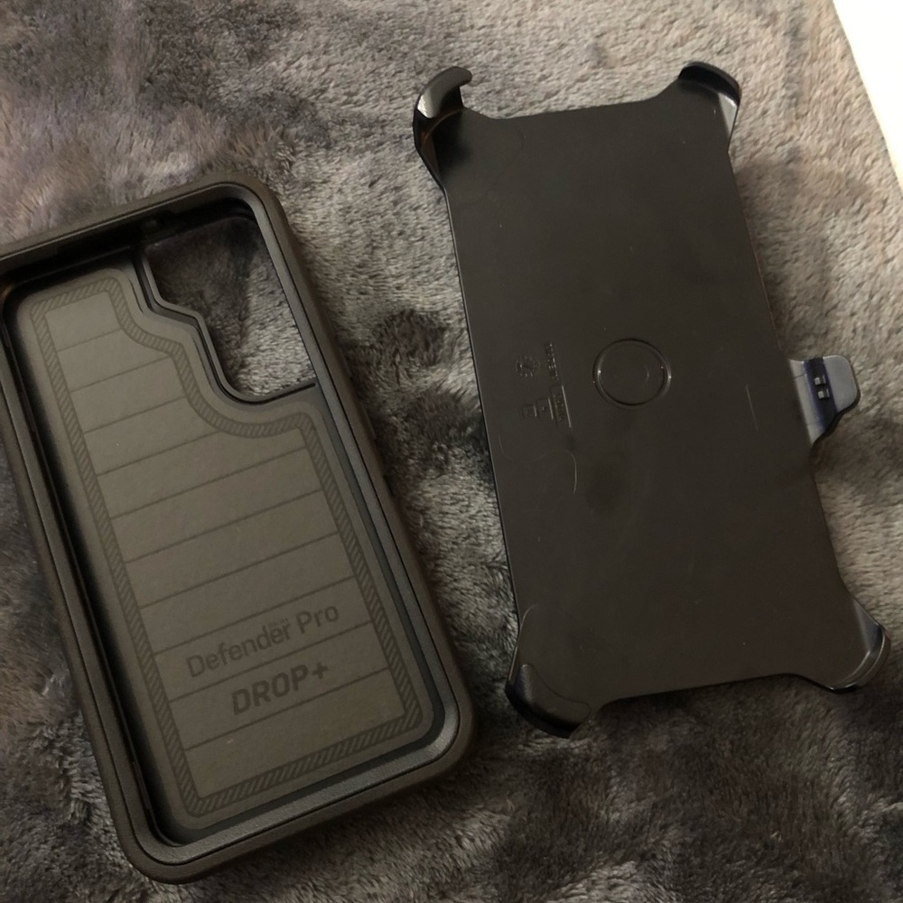 Samsung galaxy S22 otterbox defender pro series